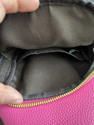 Sling Backpack Crossbody Bag Fuschia Pink - Picture 4 of 4