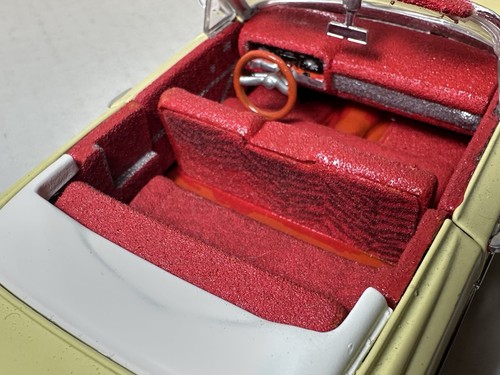 Jada 1963 Cadillac Series 62 Scarface 1:24 Diecast (OHNE FIGUR / CUSTOM INTERIOR) - Bild 12 von 18