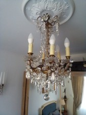 Lustre à pampilles de style Louis XVI