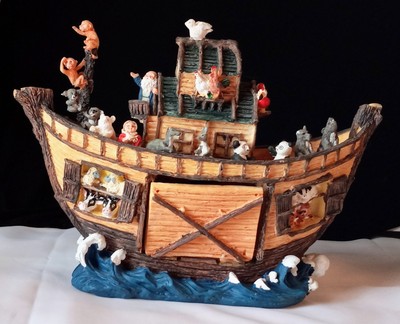 1998 Resin Noah's Arc Boat W/Animals. #N. OR#3