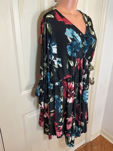 Kleid weiß Birke, Gr. XL, mehrfarbig geblümt mit elastischem Bund & Dolmanärmeln - Bild 4 von 9
