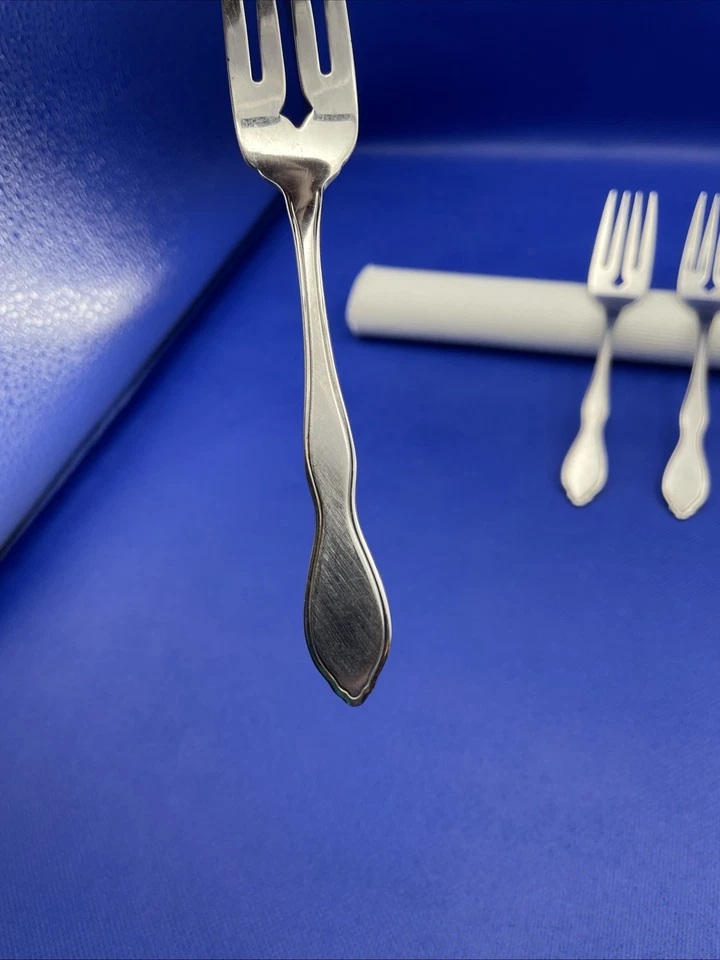 Tenedor de ensalada de acero inoxidable Oneida TWILIGHT estilo satinado 1881 Rogers Ltd cubiertos lote 3 Foto 2 de 4