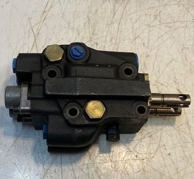 #ad Clark Terex Forklift 2 Spool Auxiliary Hydraulic Valve CPN 2783167 502030 $799.99