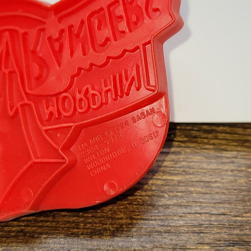 1994 Power Rangers Red Cookie Cutters ~ Set of 4 ~ Vintage Red plastic - Picture 4 of 12