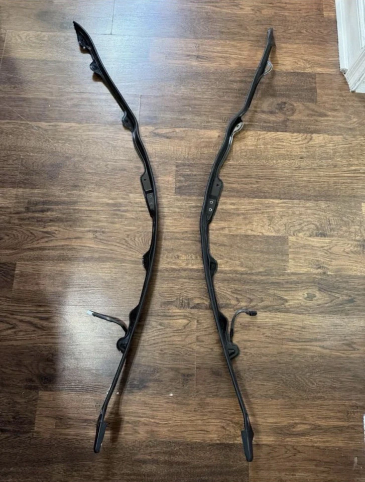 Botón interruptor sensor maletero Toyota Sienna 2011-2019 Foto 3 de 3