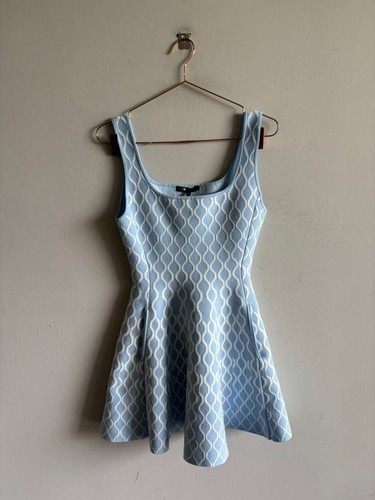 Mini vestido de punto jacquard Maje para mujer azul cielo talla 40 - Imagen 8 de 12