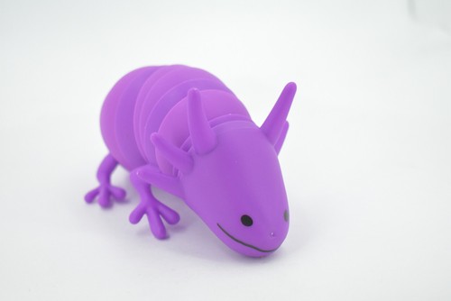 Axolotl lila Salamander zappeln Stressabbau Spielzeug Kunststoff Geschenk 7" RI26B301 - Bild 6 von 10