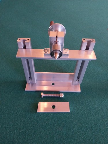 TORNO AJUSTABLE 6 PULGADAS LIVE CENTRAL COLA - Imagen 3 de 4