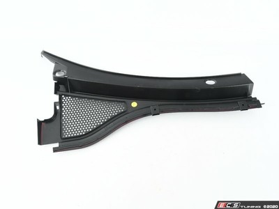AUDI OEM 94-98 Cabriolet Exterior-Lower Cover Right 89585354201C AUDI OEM 94-98 Cabriolet Exterior-Lower Cover Right 89585354201C