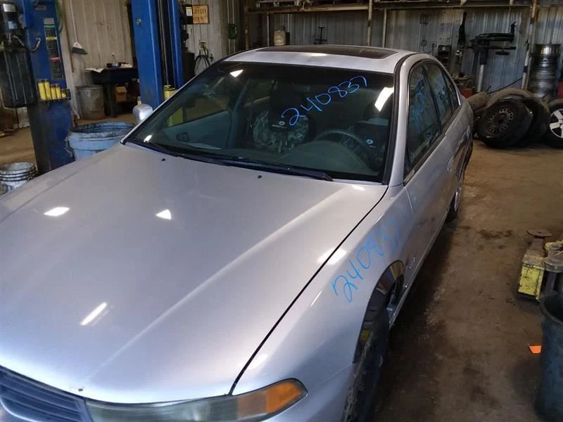 Cupé de nudillo/tubo trasero derecho pasajero con ABS compatible con 97-05 SEBRING 1994148 Foto 3 de 4