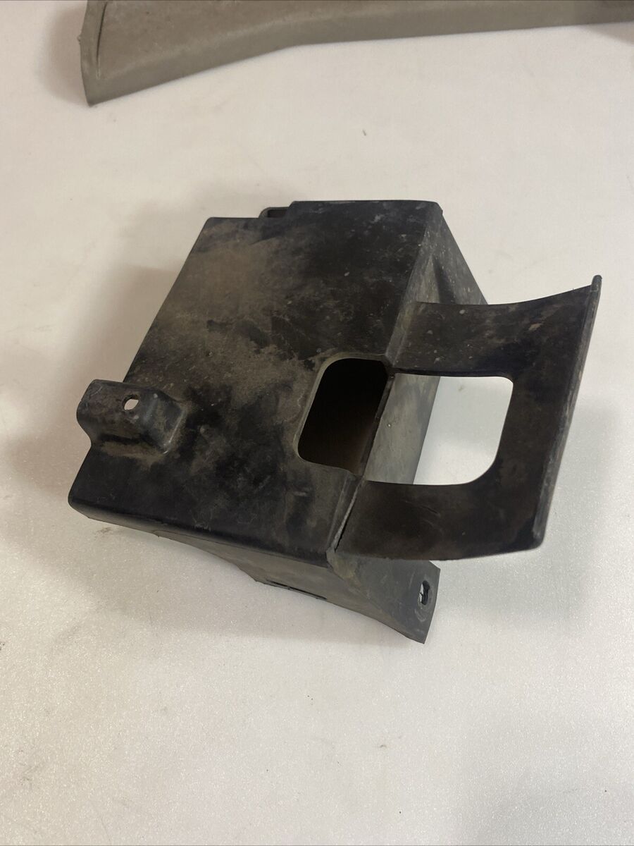2004 Chevy Astro Engine Bay Fuse Box Holder 15723696 | eBay 2004 Chevy Astro Engine Bay Fuse Box Holder 15723696 | eBay