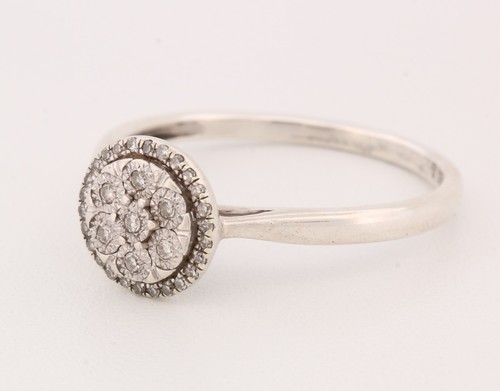 925 Sterling Silver Halo Cluster Diamond Ring - Size P 1/2 - 0.15ct - Picture 4 of 6
