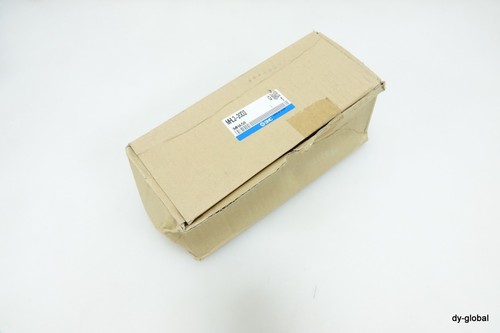 SMC Genuine NIB MHL2-20D2 Parallel Style Air Gripper CYL-FIN-I-83=8B-34 - Picture 2 of 12