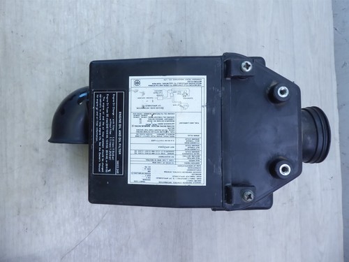 1983 Kawasaki KZ250 LTD K451-1) air box filter housing - Picture 6 of 12
