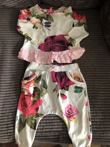 STUNNING & GENUINE BABY GIRLS TED BAKER SUMMERY OUTFIT AGED 6-9m RARE SET