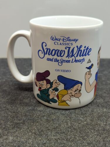 Vintage Snow White And The 7 Seven Dwarfs Mug/cup Vhs Video Release Edition 1980 - Picture 2 of 8