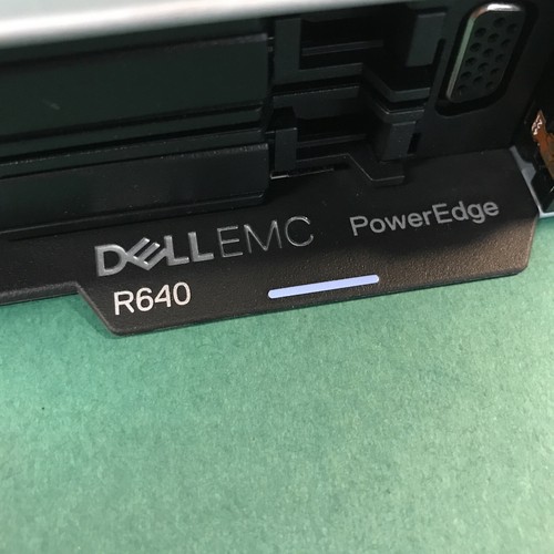 Dell PowerEdge R640 XEON Silver 4208 @ 2.1GHz 32GB RAM H740P 2x 480GB SSD Server - Picture 2 of 12