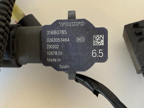 2021 - 2024 VOLVO XC40 XC90 FRONT CENTER PARK SENSORS WITH HARNESS 32374130 OEM - Picture 7 of 13