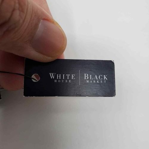 White House Black Market Metallic Triangle Buckle Skinny Belt Size Small NEW  - Picture 5 of 7