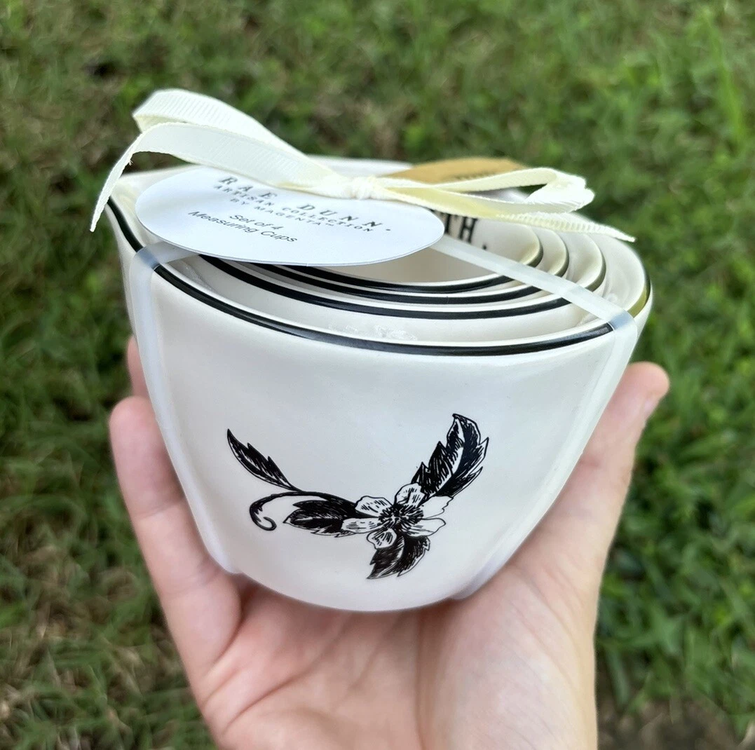 Rae Dunn Flower Measuring Cups