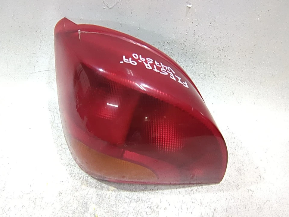 96FG13N004BA LAMPADA POSTERIORE SINISTRA / 54997 PER FORD FIESTA IV JA_, JB_ 1 - Immagine 2 di 4
