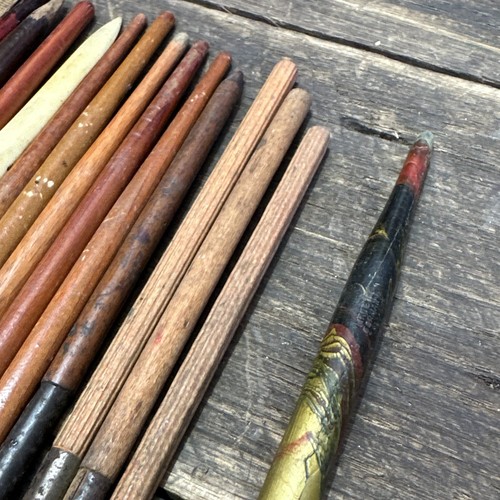 Assorted Lot Of 15 Ink Pens Vintage - Picture 12 of 12