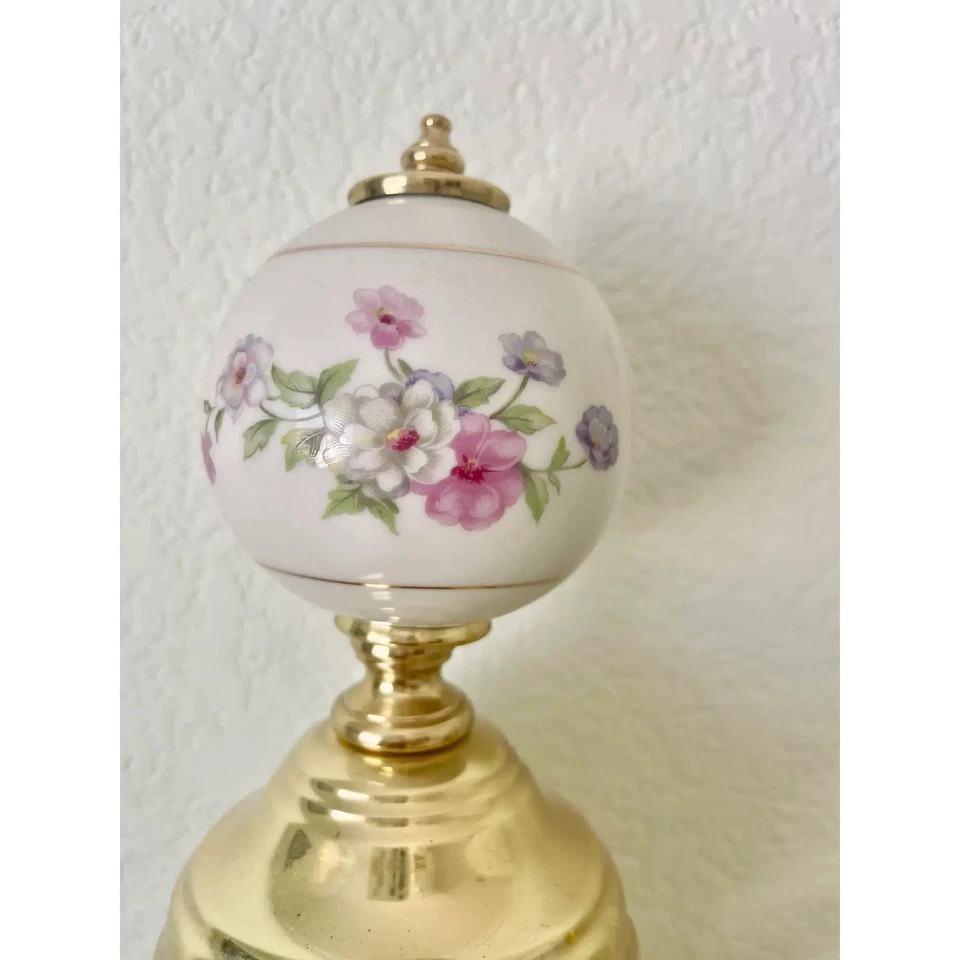 Cabecero vintage de latón y porcelana de los años 80 tamaño completo Foto 4 de 4