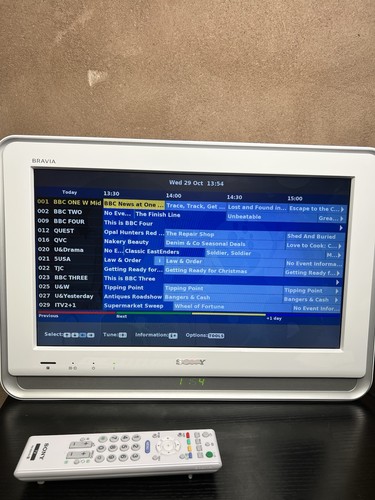 Sony Bravia LCD TV 19" KDL-19S5700 White  Freeview,Retro Gaming Caravans - VGC - Picture 17 of 24