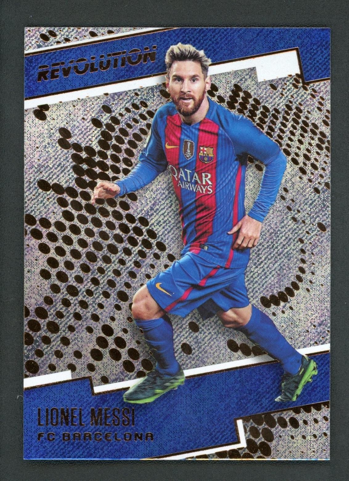2017 LIONEL MESSI PANINI REVOLUTION FIFA