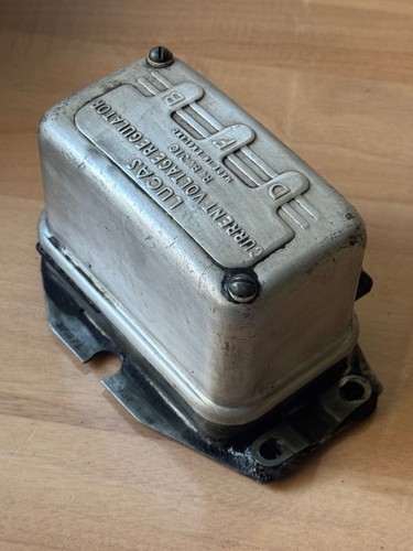 Vintage 1958 LUCAS RB.310 12V 37187L Voltage Regulator Made in England  - Picture 5 of 12