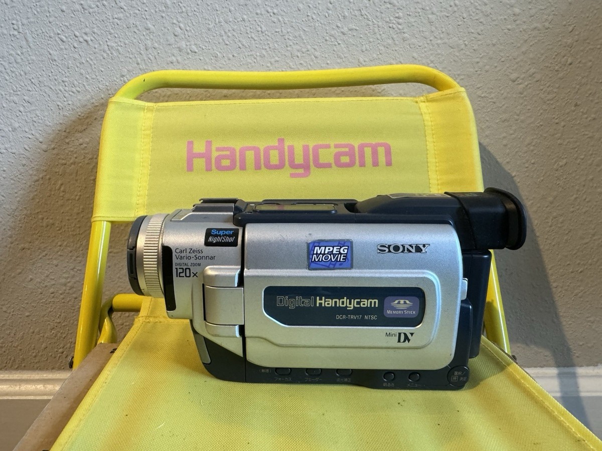 SONY ハンディカム DCR－TRV17 NTSC Sony Handycam DCR-TRV17 NTSC Mini DV Camcorder w/Nightshot