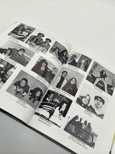 Anuarios Wallkill Senior High School 1992 y 1994 • Wallkill, NY - Imagen 17 de 24