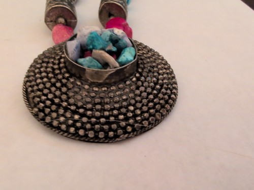 Vintage Tribal Beaded Necklace Colored Rocks Round Silver Tone Pendant Boho - Picture 5 of 18