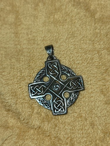 Celtic Trinity Knot Knights Templar Cross Sterling Silver Pendant - Picture 6 of 6