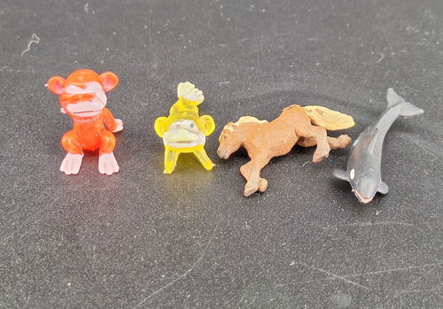 Mixed Lot of 15 Various Miniture Unisex Rubber & Plastic Toy - Foto 11 di 11