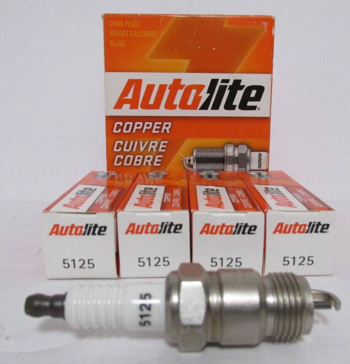 NEW 4 Pack of Autolite 5125 Copper Resistor Spark Plugs Automotive Replacement
