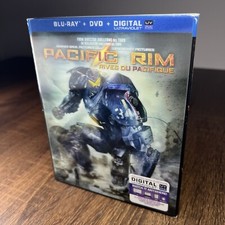 Pacific Rim - Blu-Ray & DVD & Digital HD & UltraViolet - Like New w/ Slip Cover