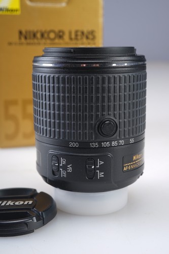 Nikkor Lens AF-S DX Zoom 55-200mm F4-5.6G ED VR II - Picture 3 of 12