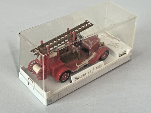 Solido 1:43 Scale #4408 1930 Citroen C4F Fire Truck - Picture 3 of 6