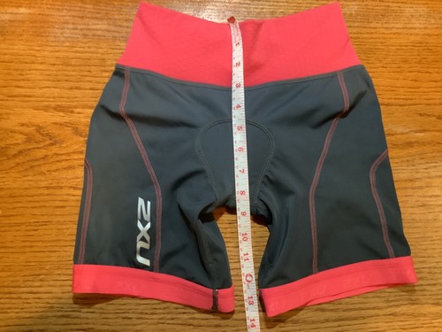 2XU Womens XSmall Triathlon/Active Shorts 7" Inseam Padded/Pockets/Red/Charcoal - Bild 4 von 12