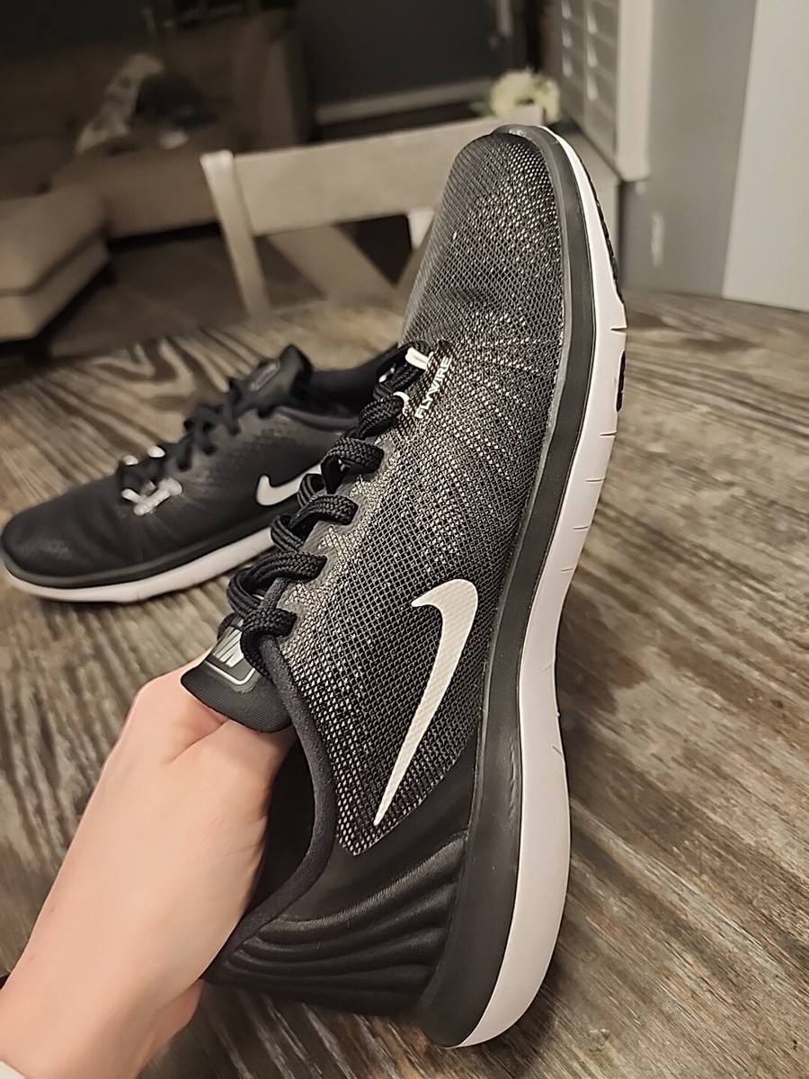 nike flex runner for adults