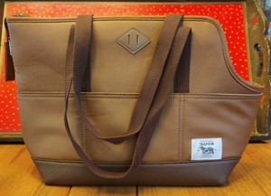 tailfour pet carrier