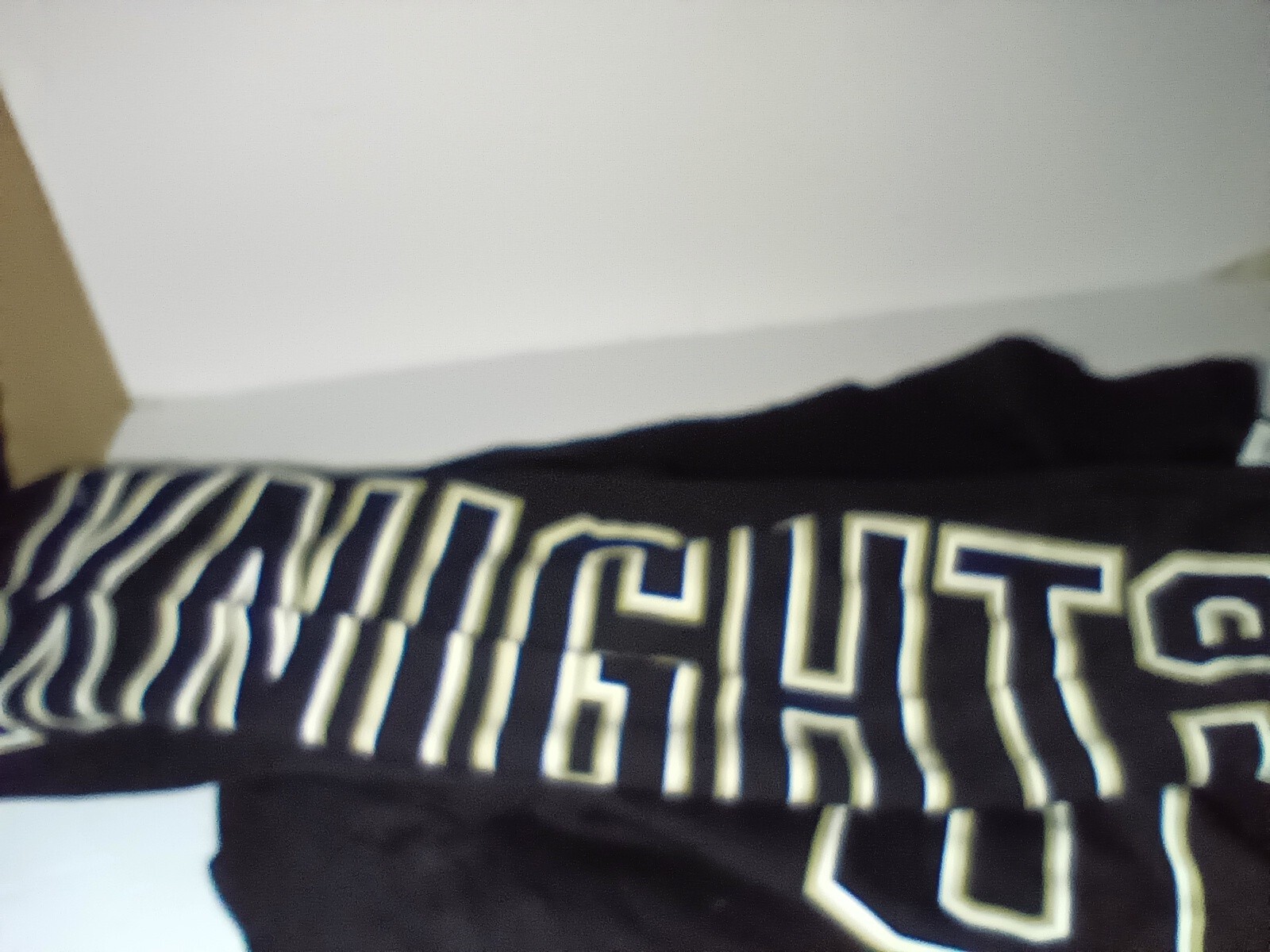 Picture 2 of 4
