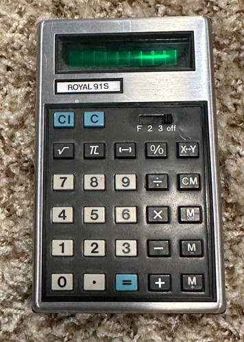 Royal 91 S Vintage LED Calculator W/Leather Case Works - Picture 2 of 3