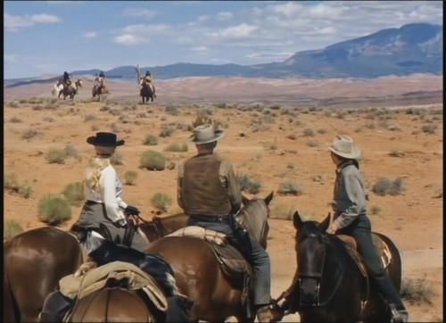 Six Black Horses 1961 Audie Murphy, Dan Duryea, Joan O'Brien - Picture 8 of 12