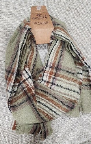 NWT Quagga Checkmate Plaid Scarf for Ladies OSFM GRAY BLACK PISTACHIO - Picture 3 of 3
