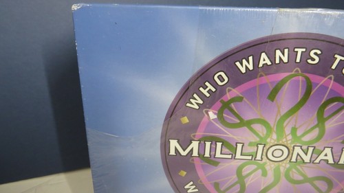 Who Wants To Be A Millionaire Junior Pressman Board Game NEW 2000 Plastic ripped - Picture 2 of 8