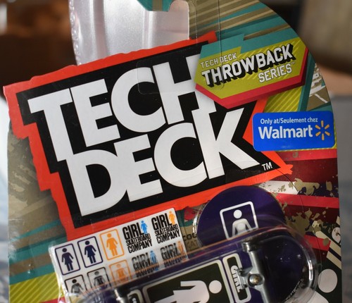 Tech Deck GIRL SKATEBOARD COMPANY Finger Skateboard Walmart Exclusive NEW - Picture 5 of 6