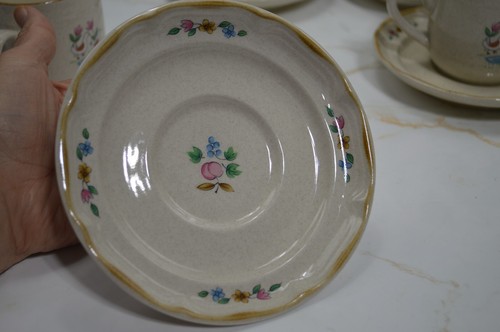 Set of 4 Vintage Cup N Saucers International China Heartland No Chips Beautiful! - Picture 6 of 7