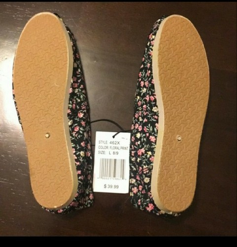 Soul Mates Floral Slip On Flat Shoes - Picture 2 of 3